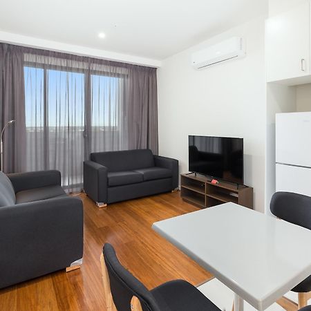 City Edge Dandenong Apartment Hotel Екстер'єр фото
