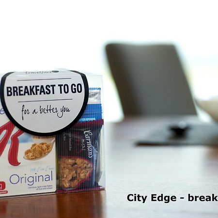 City Edge Dandenong Apartment Hotel Екстер'єр фото