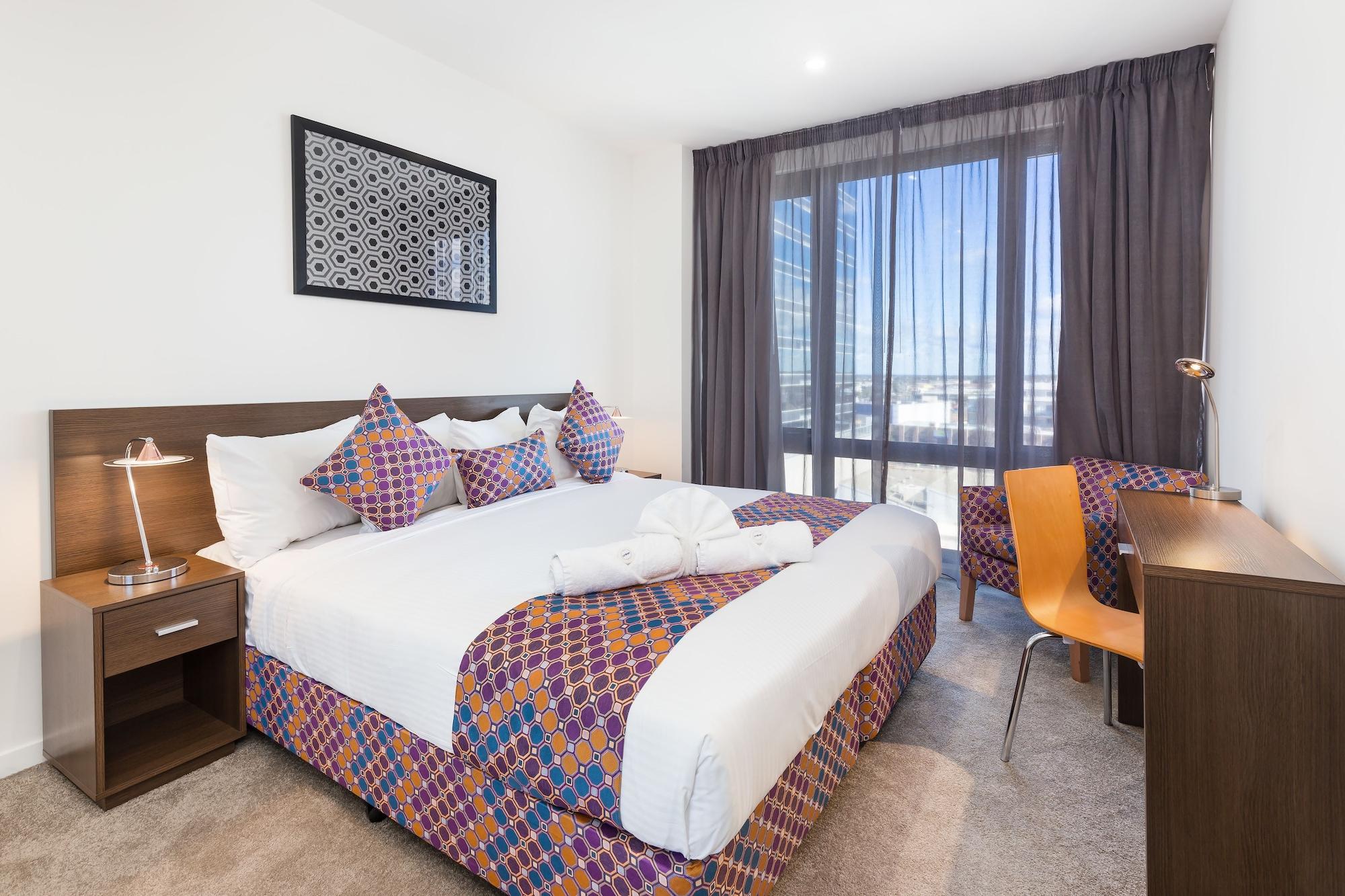 City Edge Dandenong Apartment Hotel Екстер'єр фото