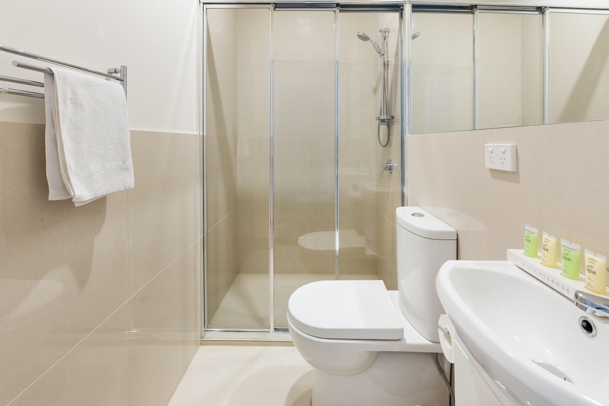 City Edge Dandenong Apartment Hotel Екстер'єр фото