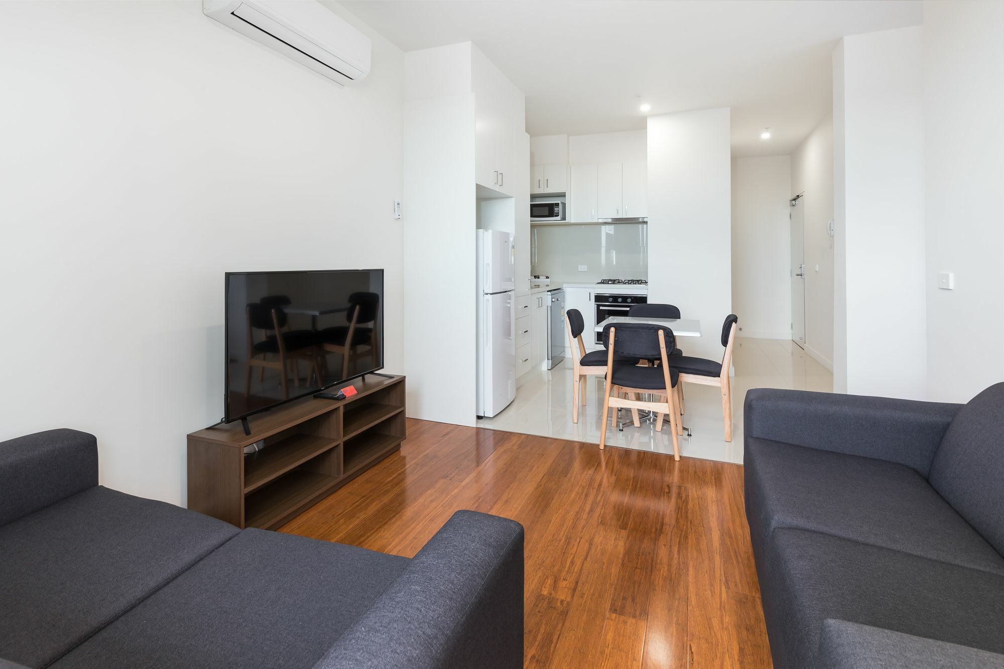 City Edge Dandenong Apartment Hotel Екстер'єр фото
